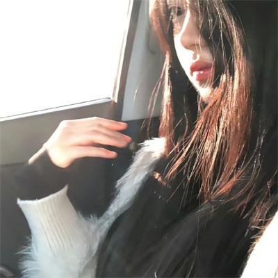 葛妮斯派特洛之风情万种